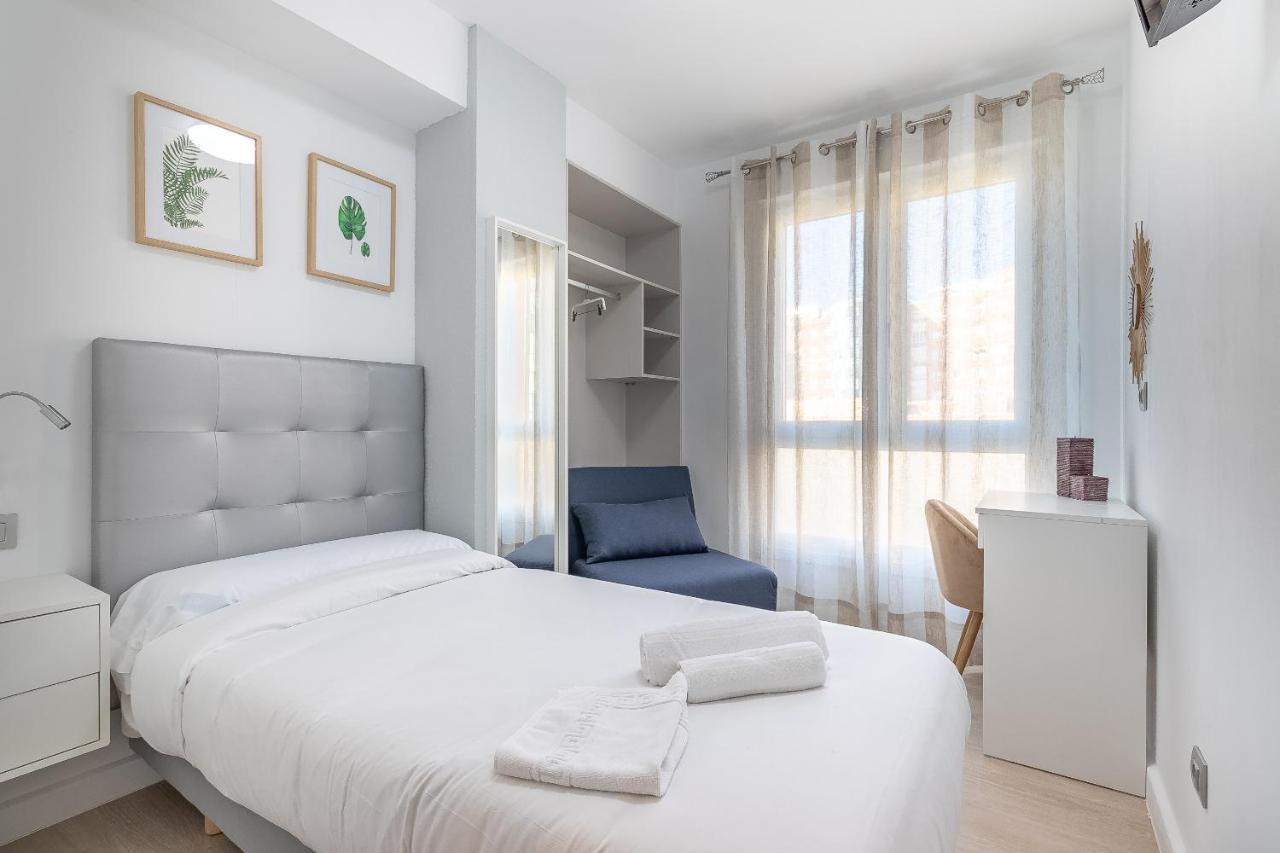 Cruces Metro Rooms Баракалдо Екстериор снимка