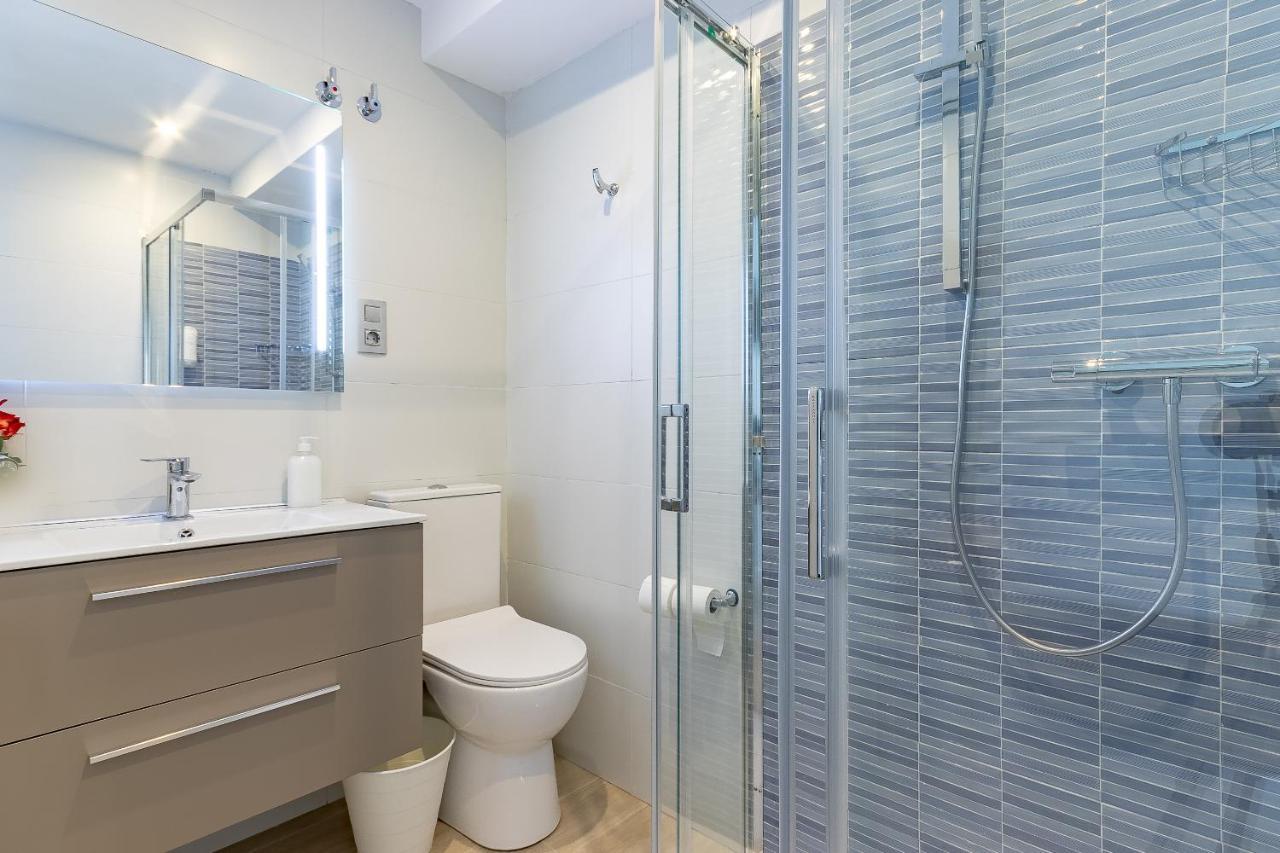 Cruces Metro Rooms Баракалдо Екстериор снимка