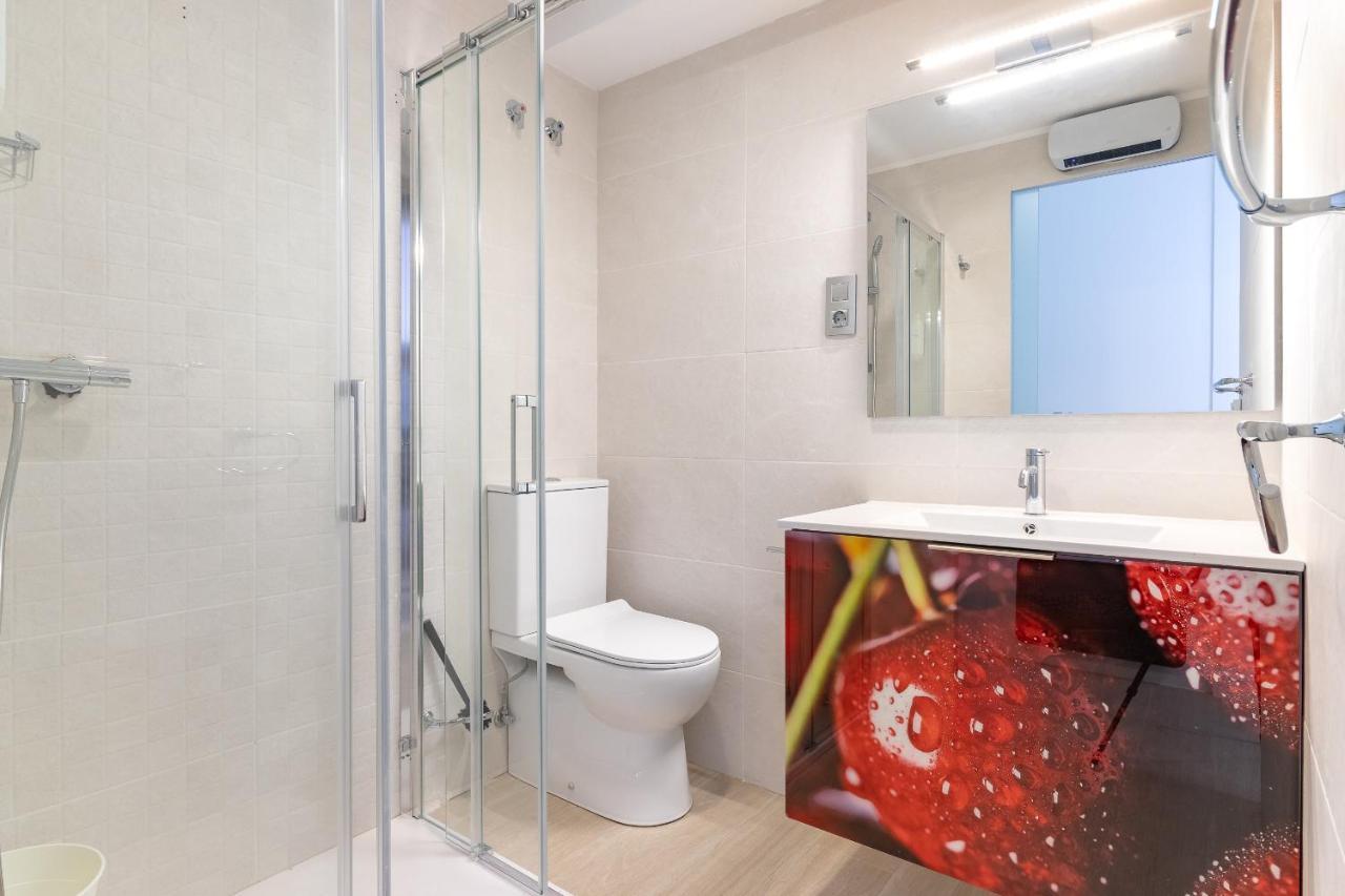 Cruces Metro Rooms Баракалдо Екстериор снимка